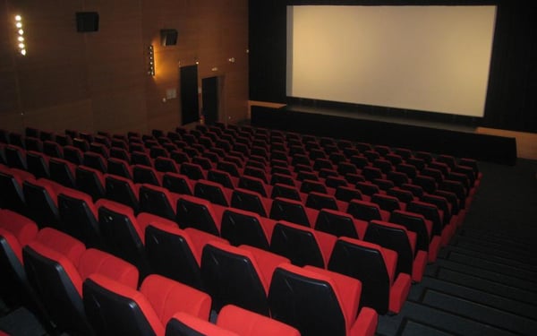 salle centre clturel Claude Vigée