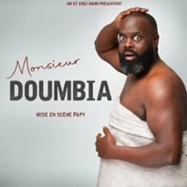 Issa Doumbia, Monsieur Doumbia, Tournée