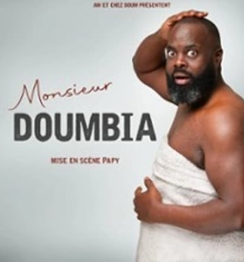 Issa Doumbia, Monsieur Doumbia, Tournée