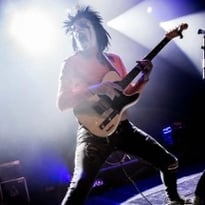Didier Super, Metal