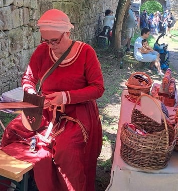 Découvrez l'art du tissage de galons