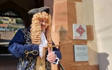Visite théâtralisée dans un village de caractère