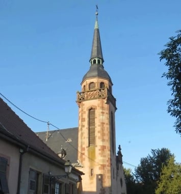 Découvrez une église protestante qui marque l'entrée dans le XXe siècle