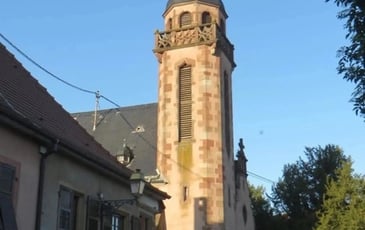 Découvrez une église protestante qui marque l'entrée dans le XXe siècle