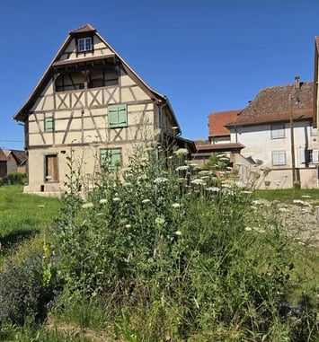 Portes ouvertes d'une maison emblématique d'un village