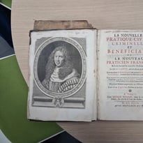 Découverte d'un don patrimonial écrit à l'Université