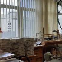 Découvrir le fonctionnement d'un atelier de reliure au sein d'une Université