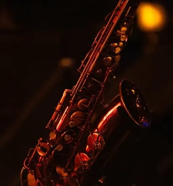 The Jazz Room : un hommage à Frank Sinatra et à Louis Armstrong