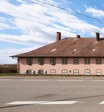 Visite commentée de l'exposition « habitat industriel au pays de Niederbronn-les-Bains : de la maison ouvrière au château patronal ».