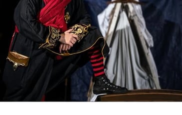 Madame Pirate • Compagnie Secousses