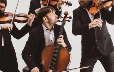 Éclisse Totale • Quatuor Léonis
