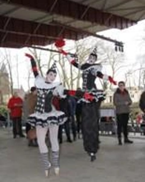 Déambulation : Pierrot et Ballerina
