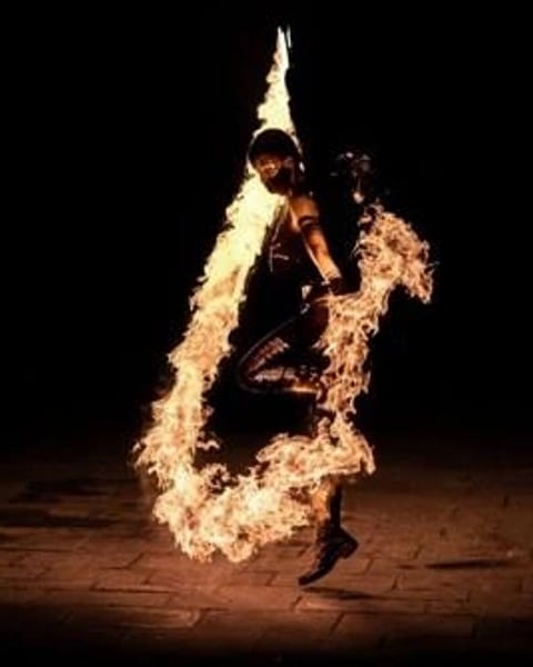 Animation de rues : spectacle de feu