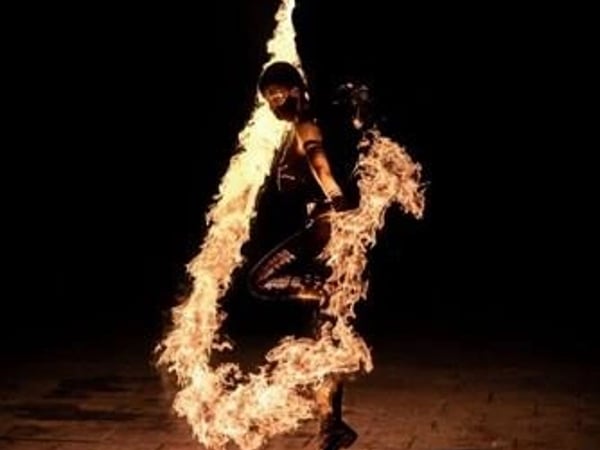 Animation de rues : spectacle de feu