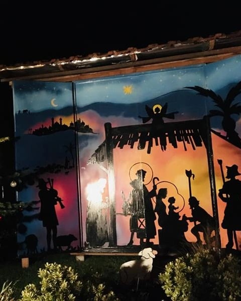 Noëlies : sentier des crèches