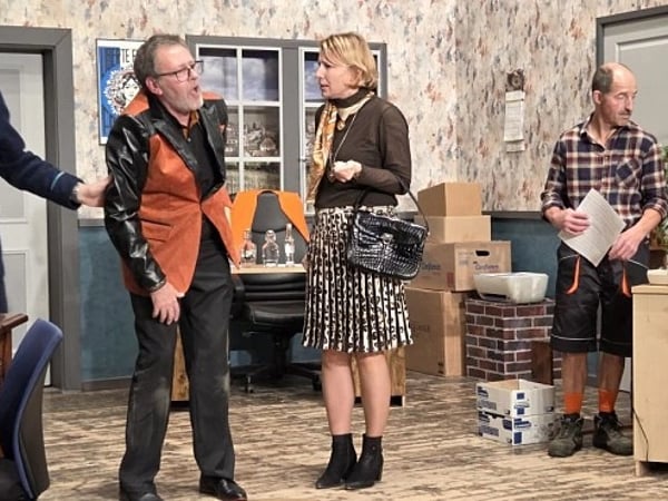 Théâtre alsacien Miner Mànn esch ze verlehne