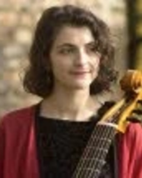 Manon Papasergio : “Per la viola bastarda”